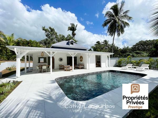 Villa rénovée avec piscine effet Bali-havre de paix- sur 2700 M² - Petit Bourg