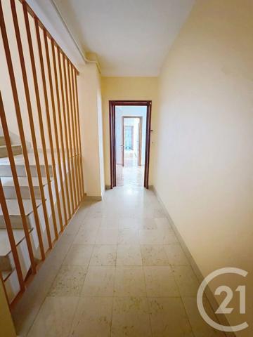 Appartement F4 à vendre  4 pièces - 107,48 m 2   AVIGNON  - 84