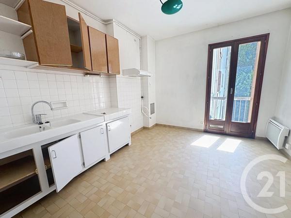 Appartement F4 à vendre  4 pièces - 107,48 m 2   AVIGNON  - 84