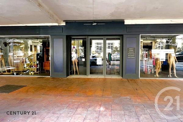 Appartement F4 à vendre  4 pièces - 107,48 m 2   AVIGNON  - 84