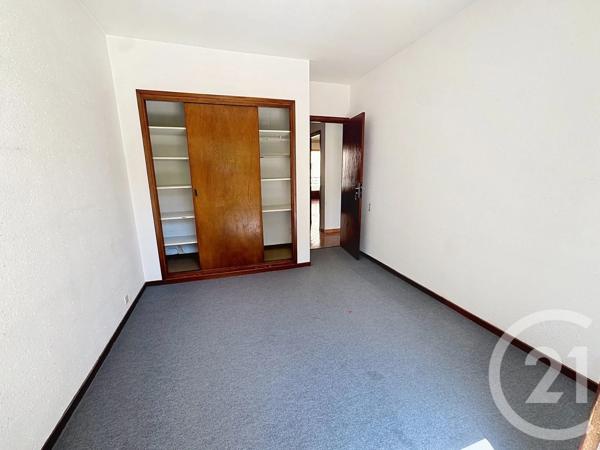Appartement F4 à vendre  4 pièces - 107,48 m 2   AVIGNON  - 84