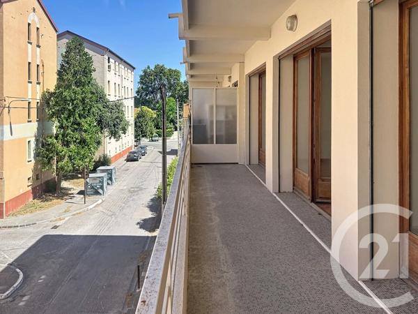 Appartement F4 à vendre  4 pièces - 107,48 m 2   AVIGNON  - 84