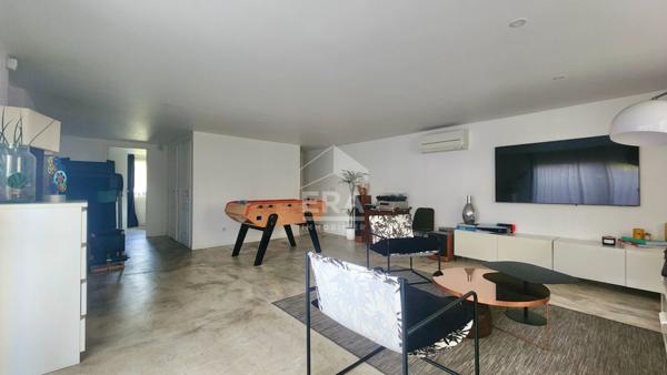 MAISON  FAMILIALE 7 PIÈCES 160M2 ? ATHIS MONS, CONVIVIALE ET  AVEC  DES PRESTATIONS DE STANDING