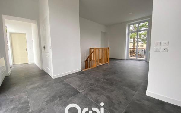 Appartement à vendre    3 pièces • 71,50 m2 Vaux-le-Pénil