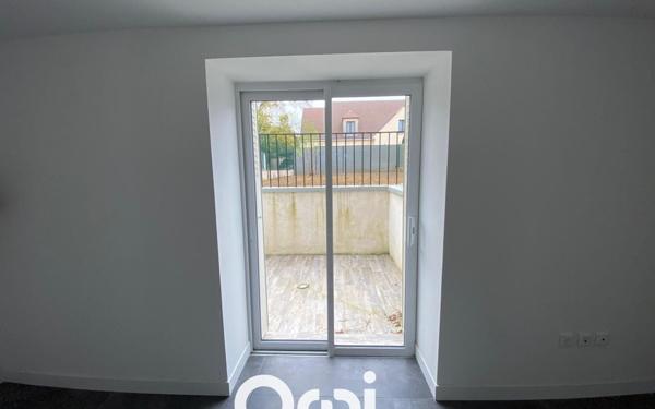 Appartement à vendre    3 pièces • 71,50 m2 Vaux-le-Pénil