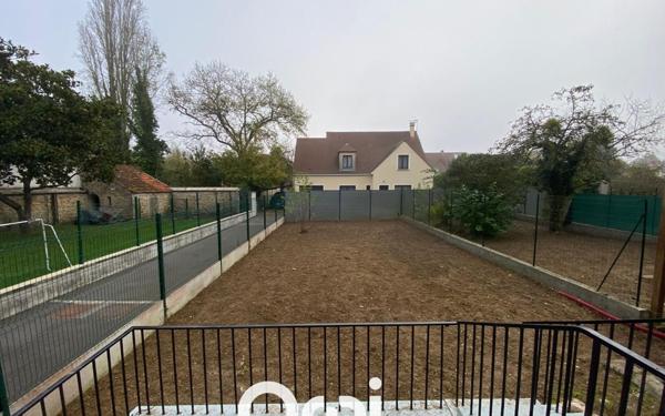 Appartement à vendre    3 pièces • 71,50 m2 Vaux-le-Pénil