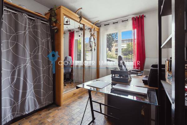 Maison 7 pièce(s) 4 chambre(s) 179 m²