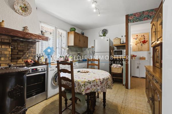 Maison 7 pièce(s) 4 chambre(s) 179 m²