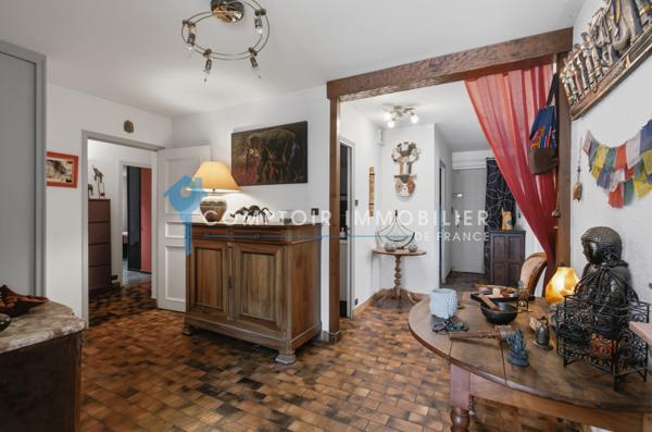 Maison 7 pièce(s) 4 chambre(s) 179 m²