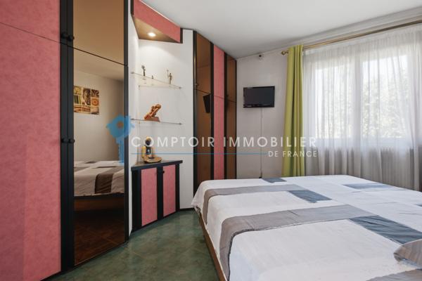 Maison 7 pièce(s) 4 chambre(s) 179 m²