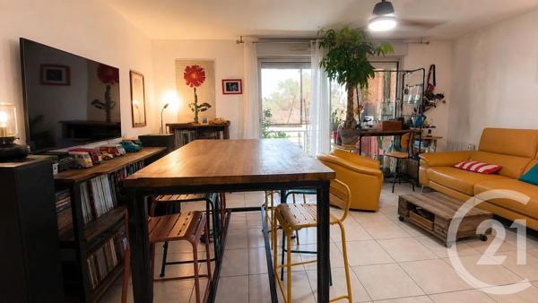 Appartement T3 à vendre  3 pièces - 66,86 m 2   AIX EN PROVENCE  - 13