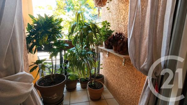 Appartement T3 à vendre  3 pièces - 66,86 m 2   AIX EN PROVENCE  - 13