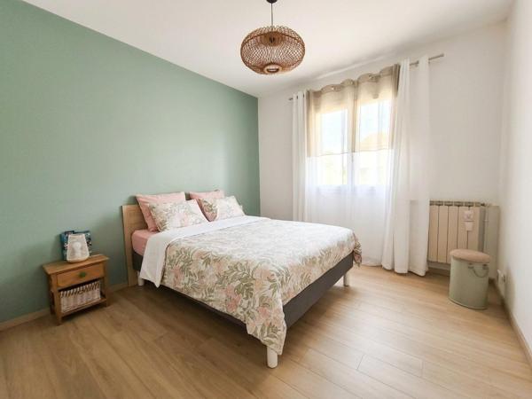Maison plain pied non mitoyenne bien située