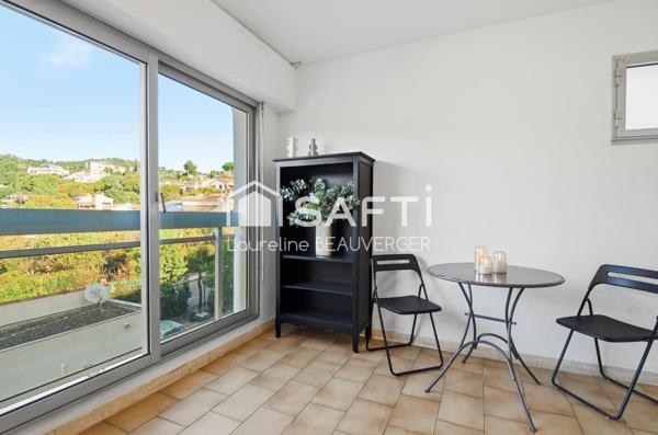 Résidence sécurisée avec piscine et tennis