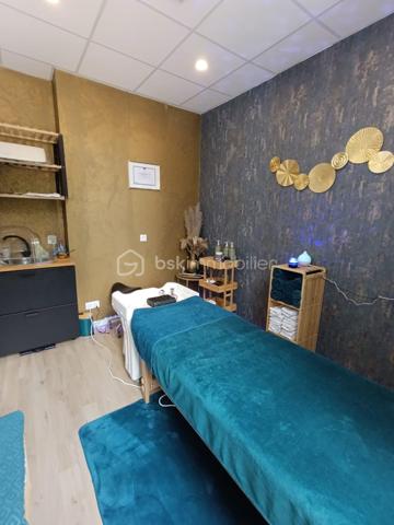 Local commercial de 226,53 m²