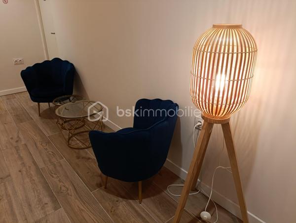 Local commercial de 226,53 m²