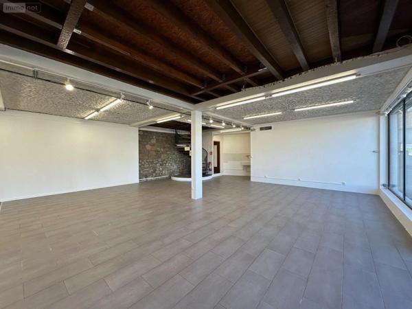Location - Fonds et/ou murs commerciaux Ussel 19200 300 m 2
