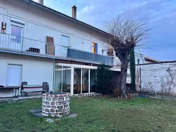 DUPLEX  4 CHAMBRES A ROANNE