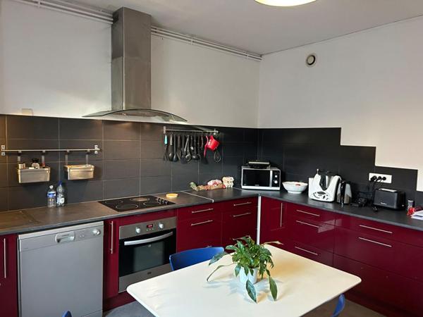 DUPLEX  4 CHAMBRES A ROANNE