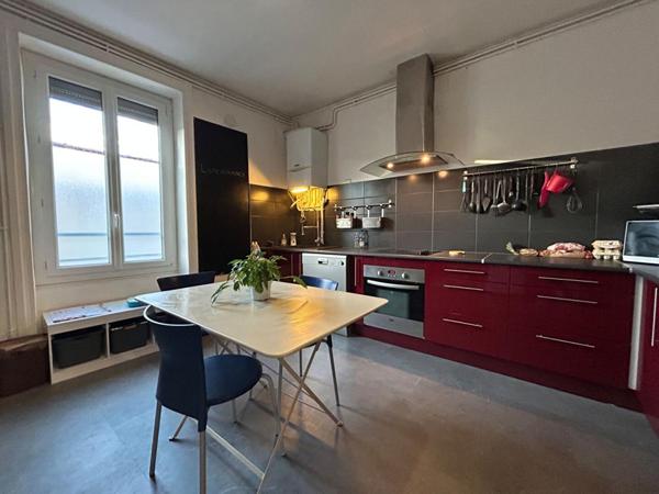 DUPLEX  4 CHAMBRES A ROANNE