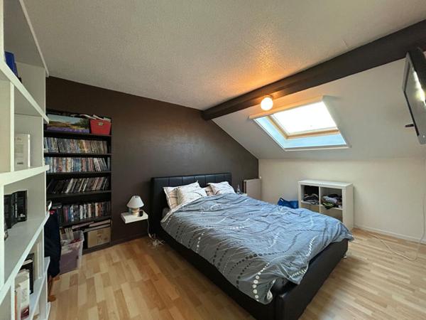 DUPLEX  4 CHAMBRES A ROANNE