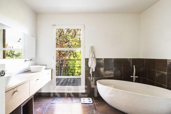 Maison pied dans l'eau sur l'ile Saint Germain