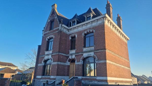 Maison Bourgeoise Prestige à vendre 10 pièces MERVILLE (59)