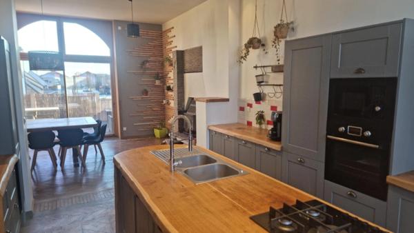 Maison Bourgeoise Prestige à vendre 10 pièces MERVILLE (59)