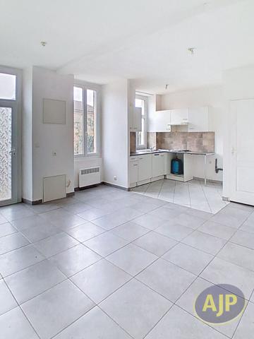 Vente maison Pauillac : 129 200 € - AJP Pauillac Immobilier