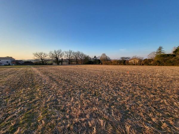 Terrain constructible 1505 m2
