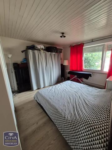 Maison à louer 4 pièces 80.94m² Condé-sur-l'Escaut (59163)