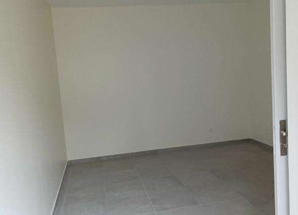 Appartement à louer    3 pièces •  Sainte-Luce