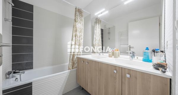 À vendre Appartement 3 pièces 64 m² - Artigues-près-bordeaux 33370