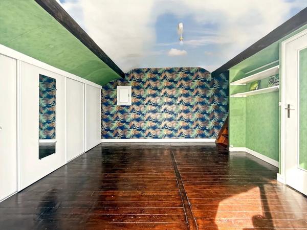 Vente                                                      Maison
                        
                     5 pièces                      113 m2                     à Thorigny-sur-Marne