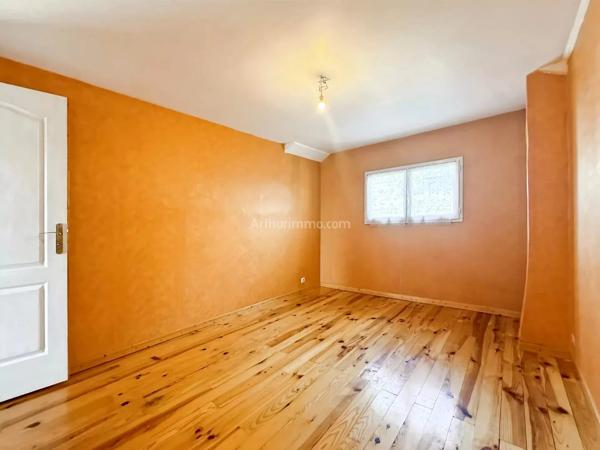 Vente                                                      Maison
                        
                     5 pièces                      113 m2                     à Thorigny-sur-Marne