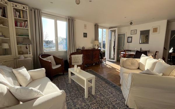 Maison à vendre    5 pièces •  Plescop