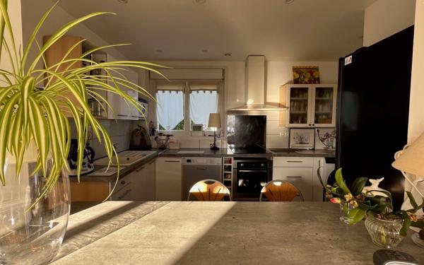 Maison à vendre    5 pièces •  Plescop