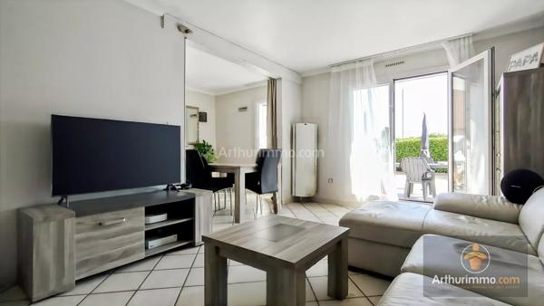 Vente                                                      Maison
                        
                     4 pièces                      84 m2                     à Bondoufle