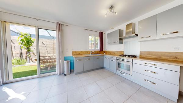 Maison à vendre 560 000 € La Ciotat 4 p 90 m² DPE B