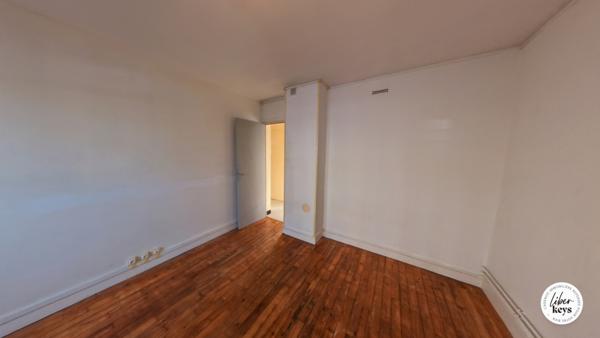 Appartement • 4 Pièces • 3 Chambres • Surface Totale de 73m²• Cuisine équipée • Cave • Garage fermé • Sotteville-lès-Rouen.