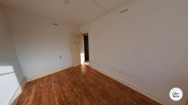 Appartement • 4 Pièces • 3 Chambres • Surface Totale de 73m²• Cuisine équipée • Cave • Garage fermé • Sotteville-lès-Rouen.