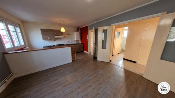 Appartement • 4 Pièces • 3 Chambres • Surface Totale de 73m²• Cuisine équipée • Cave • Garage fermé • Sotteville-lès-Rouen.