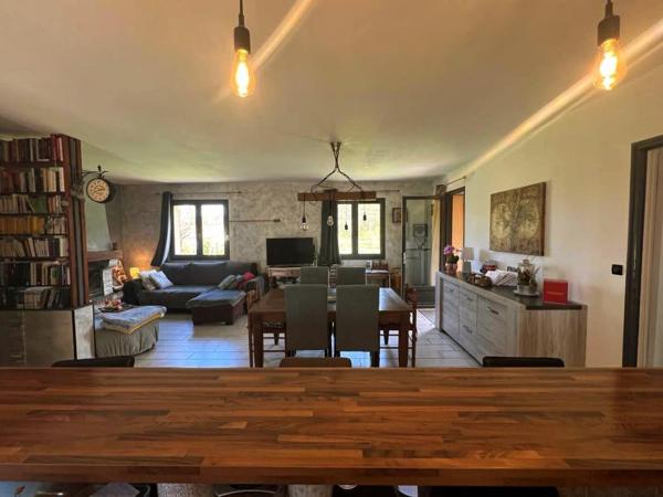 Maison Brantome En Perigord 8 pièce(s) 140 m2