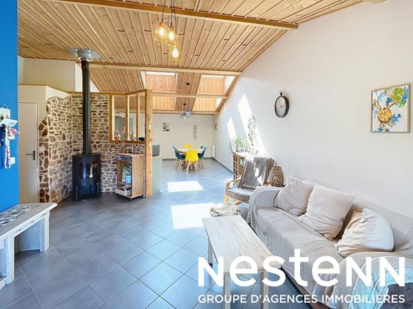 A Vendre : Jolie Maison de Village avec garage - 71570 LA CHAPELLE DE GUINCHAY