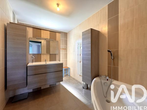 Maison à vendre 8 pièces 130,5 m² Maillezais