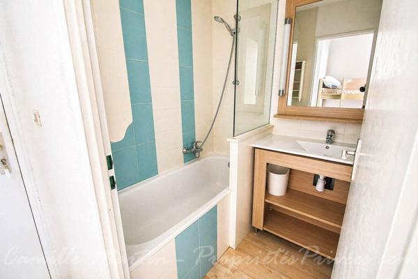 Appartement Saint Raphael 1 pièce(s) 25.10 m2 + parking