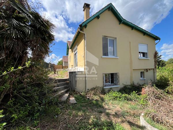 A vendre sur la commune de Marsac sur l'isle, maison avec jardin et petites dépendances