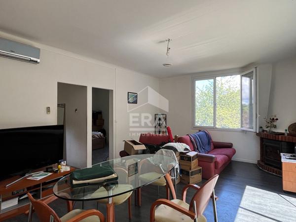 A vendre sur la commune de Marsac sur l'isle, maison avec jardin et petites dépendances