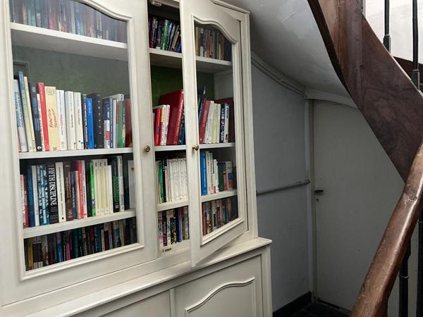 APPARTEMENT T2 MEUBLE A LOUER EN COURTE DUREE - A BLOIS - BELLES PRESTATIONS - VUE SUR CHÂTEAU & LOIRE