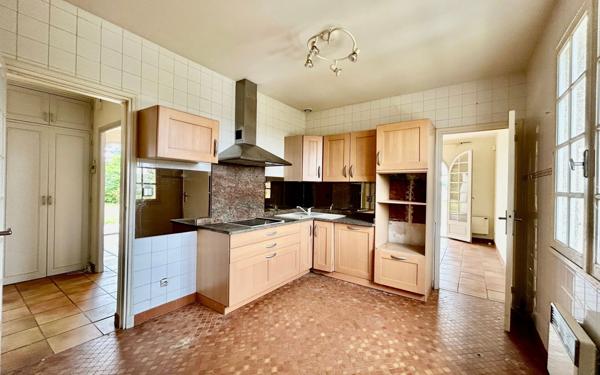 Maison à vendre    6 pièces • 151 m2 Toulouse